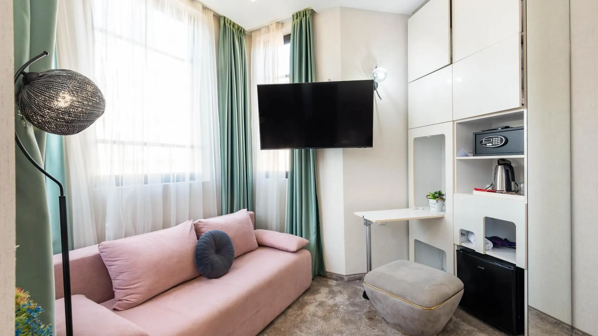 Aurora Hills Hotel Plowdiw 2*,  Bulgarien